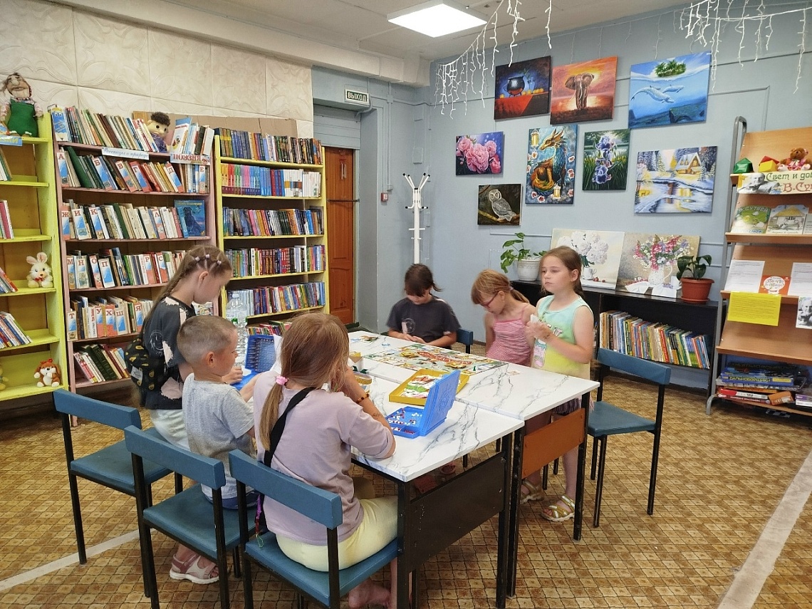 "Большая Игротека в Сельменьгской библиотеке"!